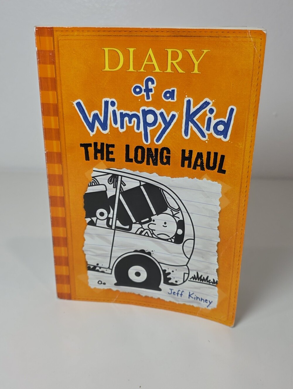 Diary of a Wimpy Kid: The Long Haul - Paperback Book 9